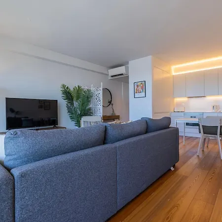 Oasis 28 Iii By Innkeeper *